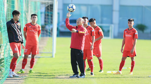 Dàn cầu thủ sinh năm từ 1999 tới 2001 là thế hệ kế cận cho lứa Công Phượng (1995 - 1997) và Quang Hải (1997 - 1999).