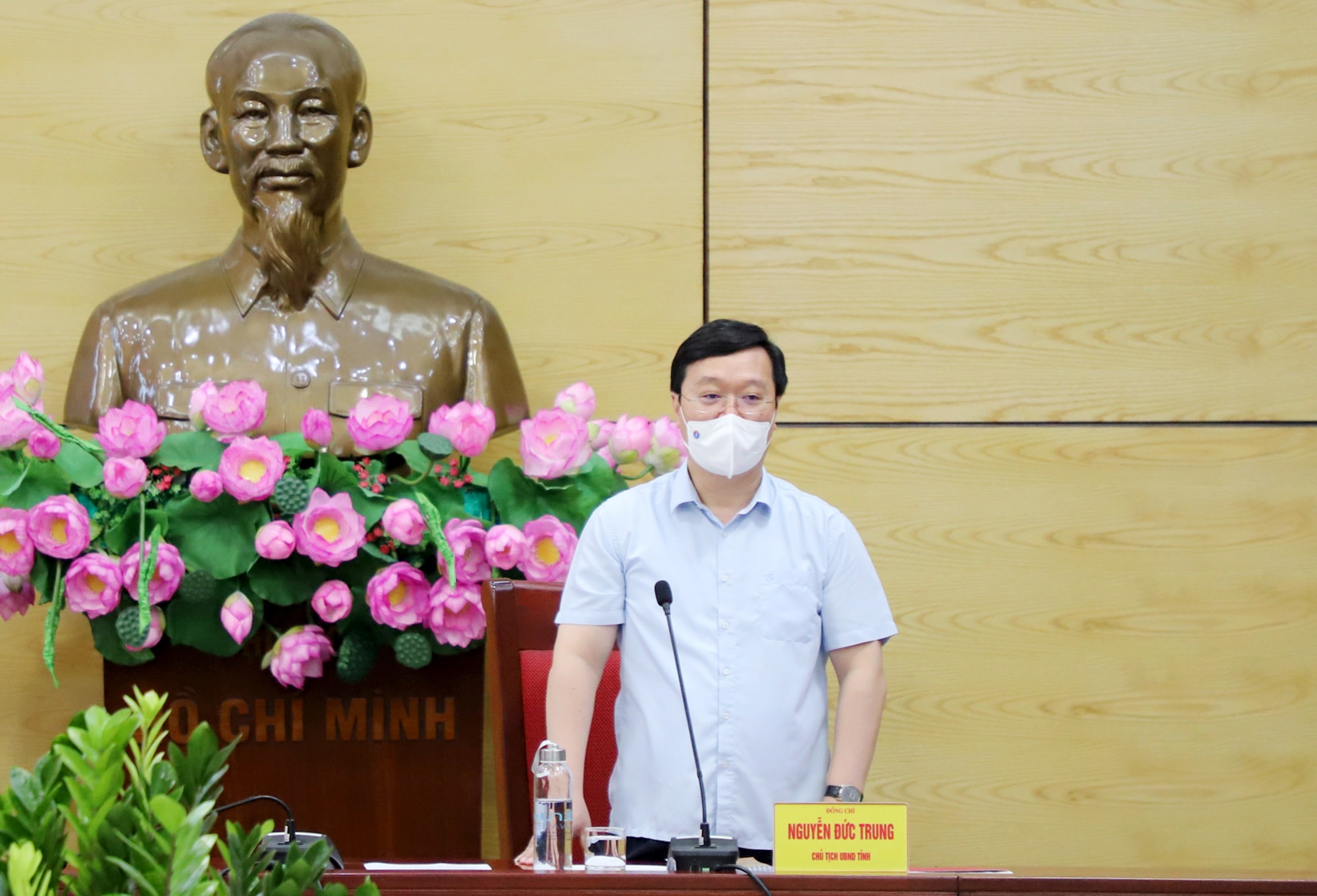 Đồng chí Nguyễn Đức Trung - Phó Bí thư Tỉnh ủy, Chủ tịch UBND tỉnh kết luận cuộc họp. Ảnh: Phạm Bằng