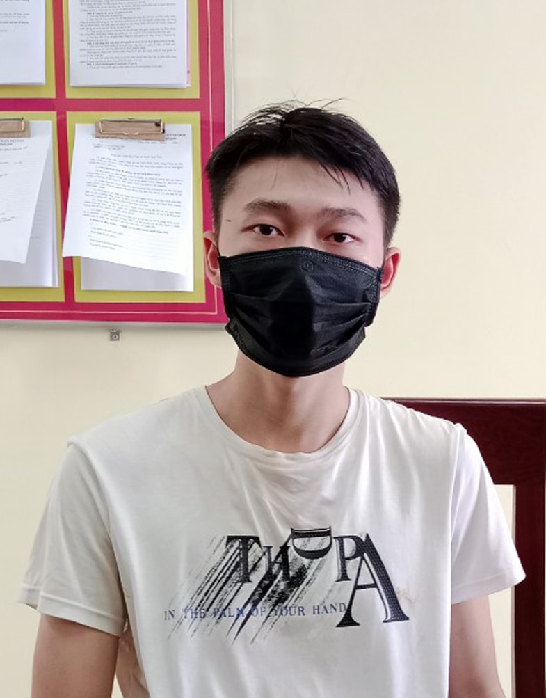 Đối tượng tại cơ quan điều tra. Ảnh: CACC