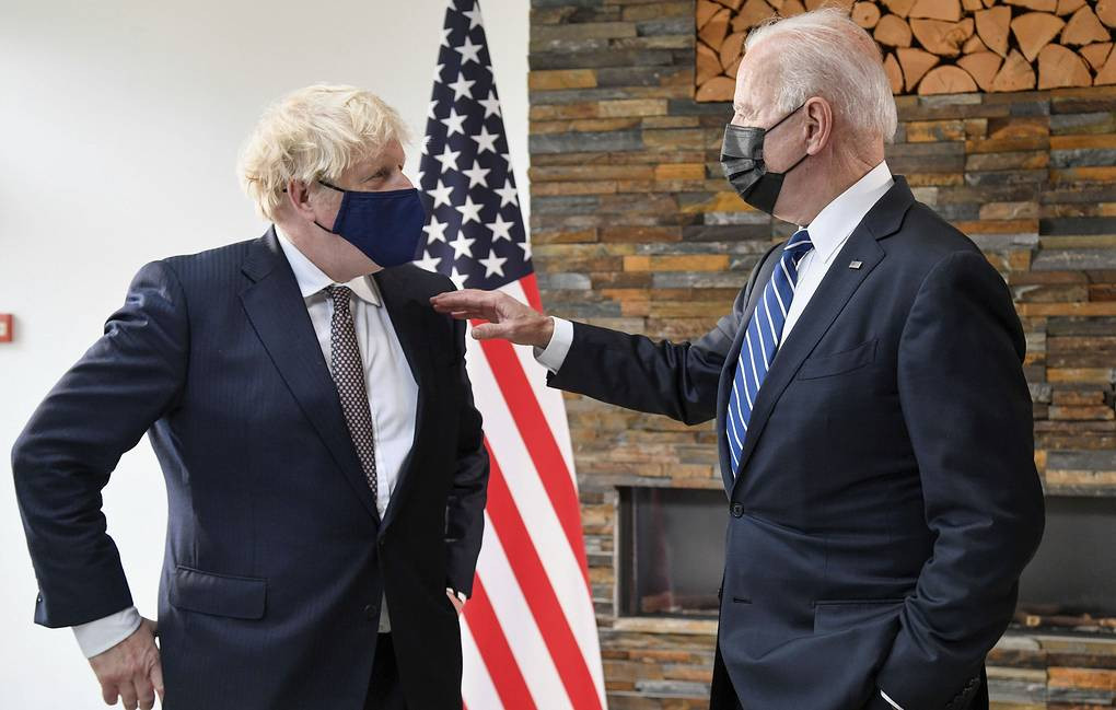 Thủ tướng Anh Boris Johnson và Tổng thống Mỹ Joe Biden. Ảnh: AP
