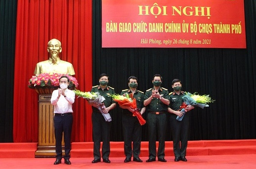 cán bộ Hải phòng