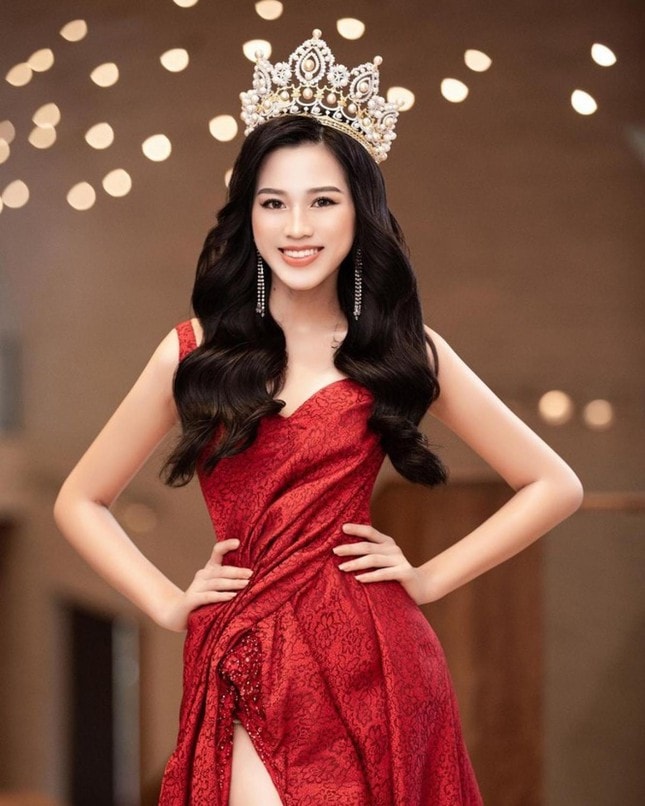 Đỗ Thị Hà đang tích cực chuẩn bị cho Miss World 2021.