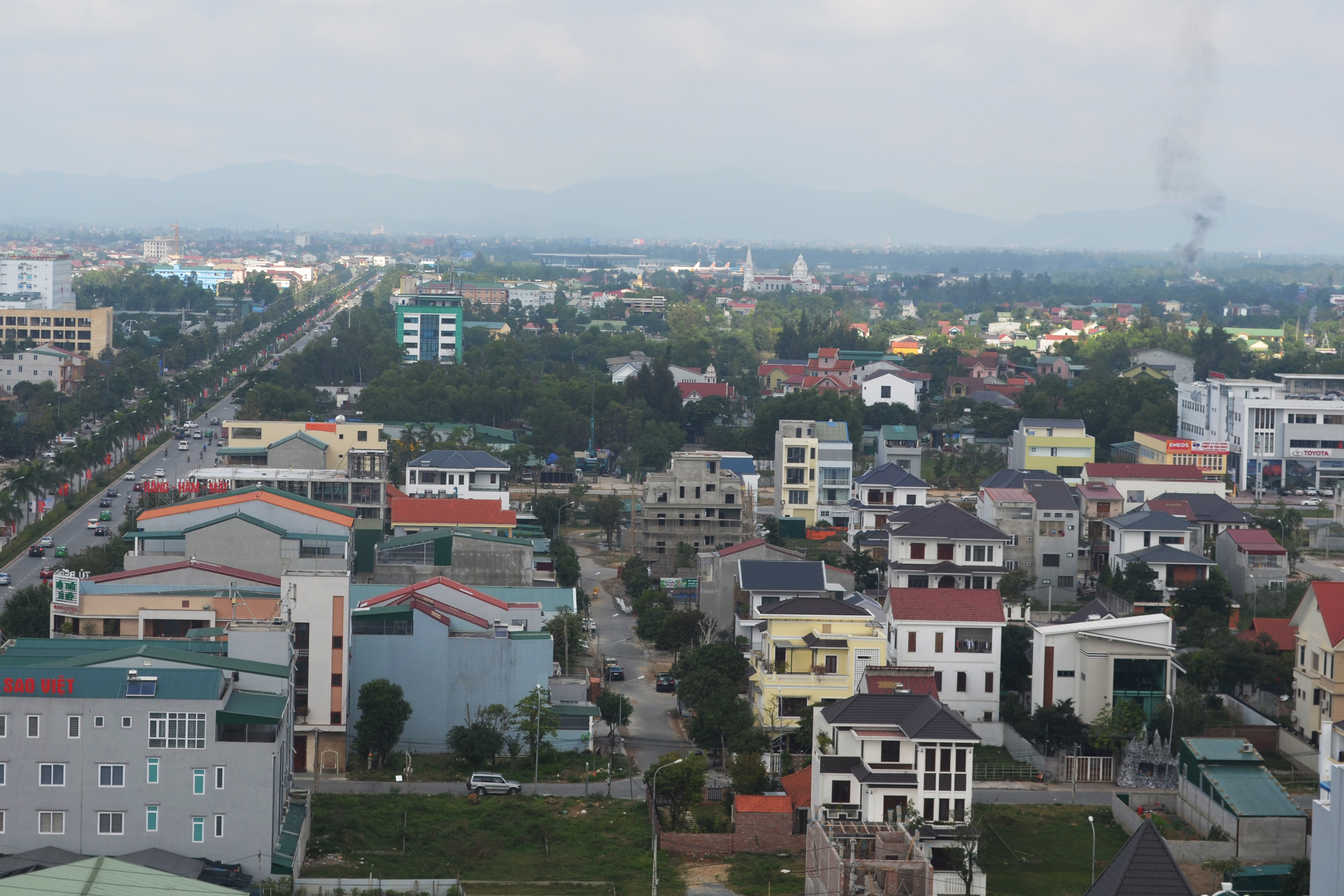 Dự án tổ hợp khách sạn siêu thị kinh doanh dược, thiết bị y tế và nhà ở do Công ty TNHH-TM Minh Khang làm chủ đầu tư. Ảnh: Nhật Lân