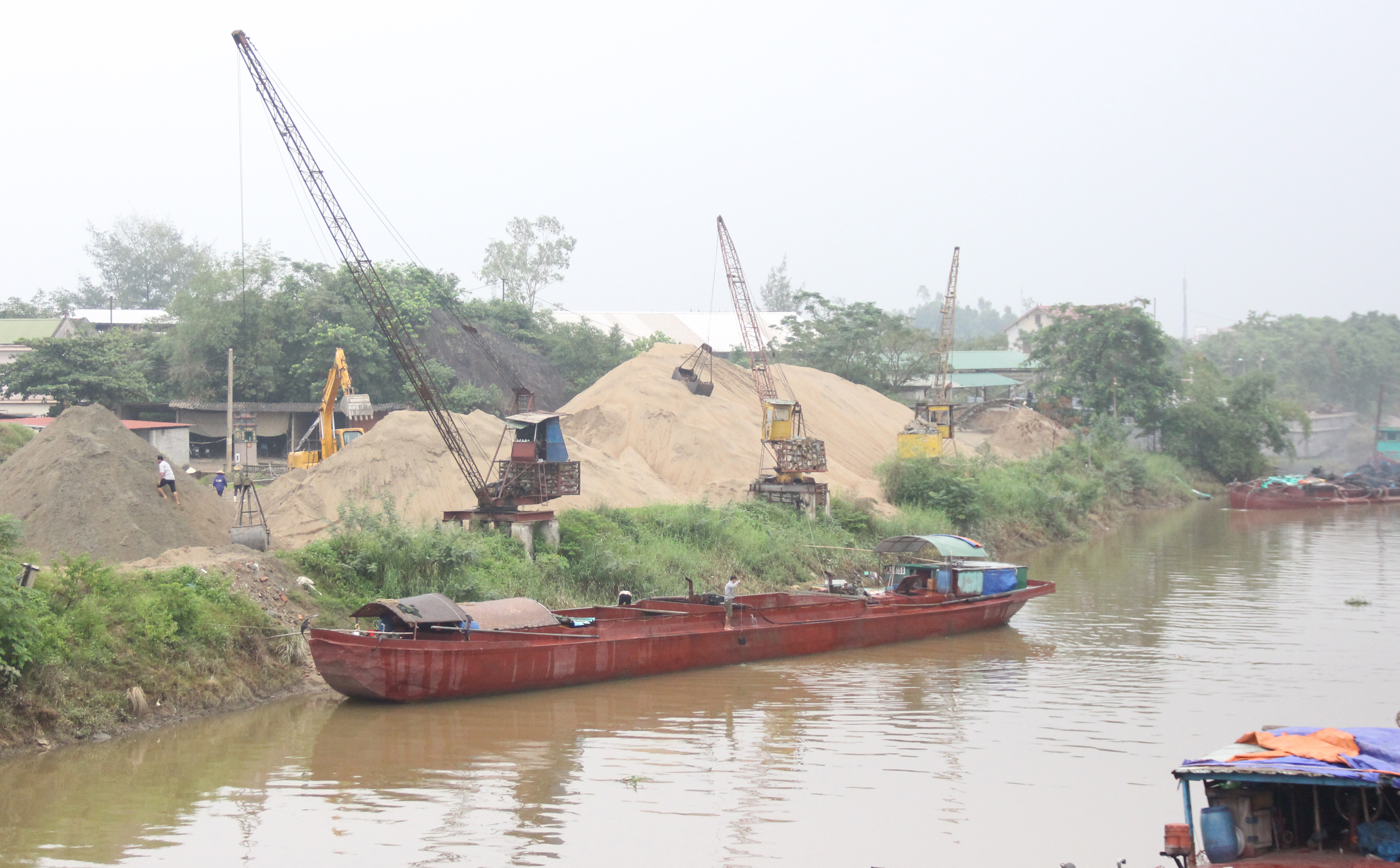 Công tác quản lý nhà nước về khoáng sản đang đặt ra môt số khó khăn, bất cập. Ảnh: Mai Hoa