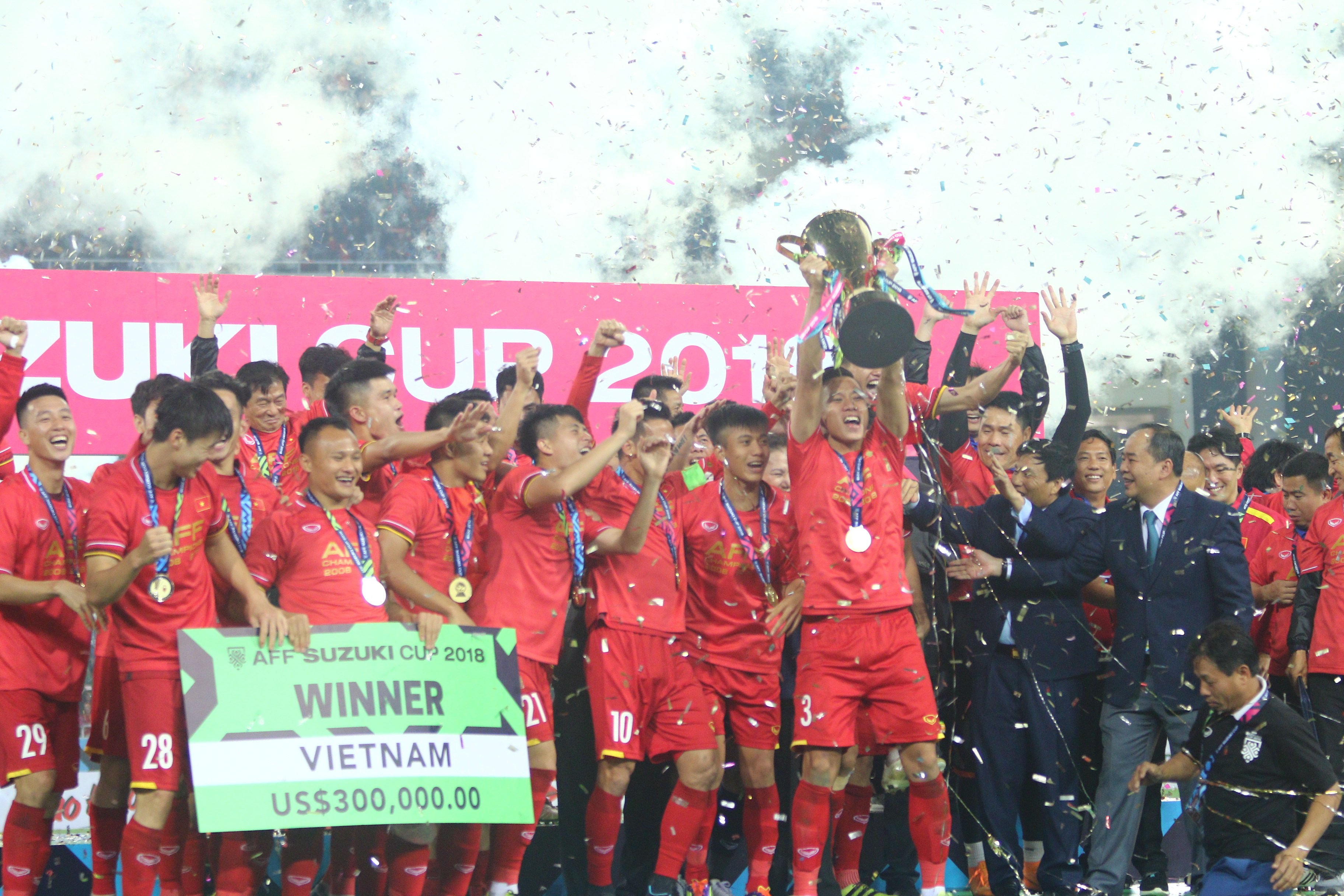 Tuyển Việt Nam bước vào chiến dịch AFF Cup 2020 với tâm thế của nhà ĐKVĐ. Ảnh: Hải Hoàng