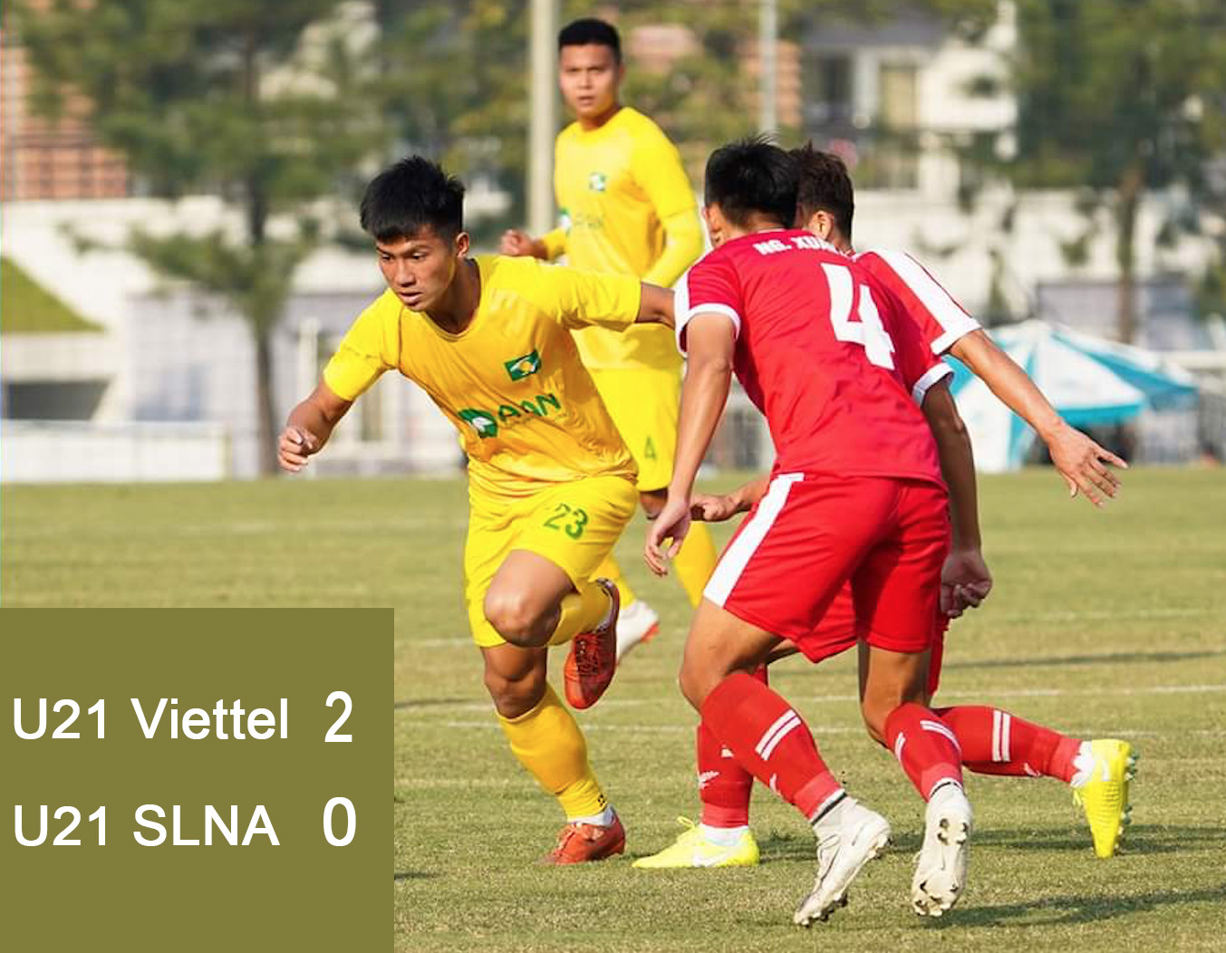 U21 SLNA chơi đầy nỗ lực nhưng không thể có điểm trước nhà đương kim vô địch Viettel trên sân nhà. Anh: PV
