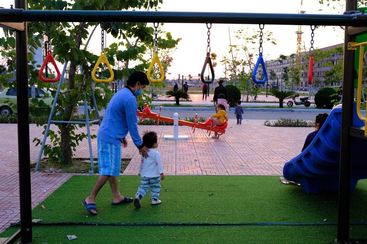 Không gian vui chơi dành riêng cho trẻ em tại Khu đô thị Hoàng Sơn. Ảnh: PV 