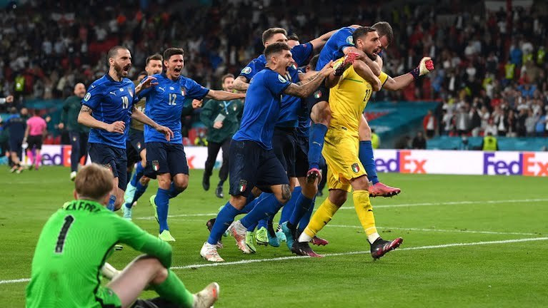 Anh thua Italy ngay trên sân nhà ở chung kết Euro 2021. Ảnh: Reuters.