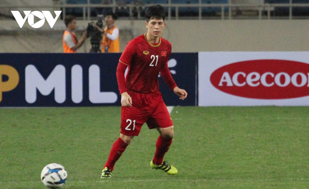 Trung vệ Trần Đình Trọng có thể sẽ bỏ lỡ 2 lượt trận gặp Thái Lan ở bán kết AFF Cup 2020
