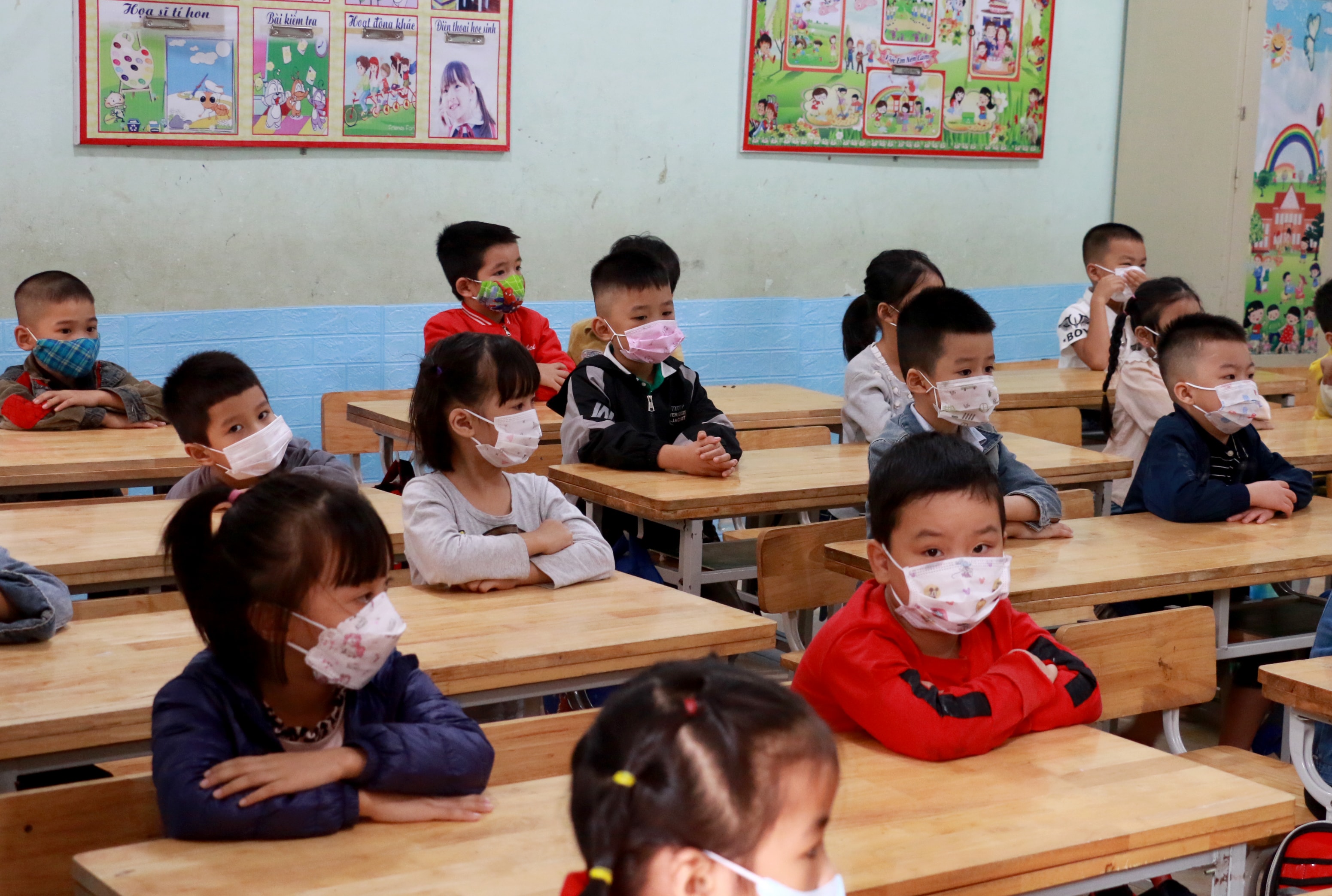 Học sinh lớp 1 Trường Tiểu học Nghi Thủy - thị xã Cửa Lò. Ảnh: MH