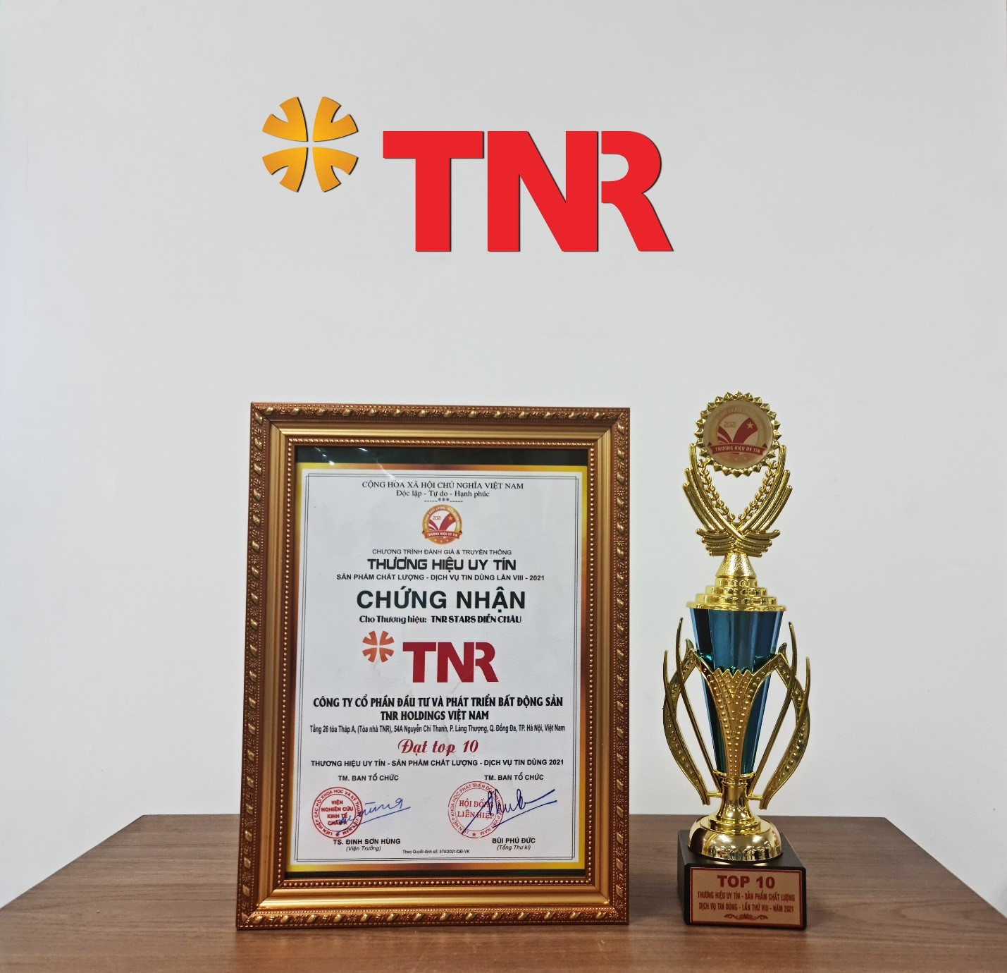 Được biết mới đây khu đô thị TNR Stars Diễn Châu được vinh danh vào top 10 thương hiệu sản phẩm Bất động sản chất lượng nhất năm 2021 do Liên hiệp Khoa học phát triển doanh nghiệp Việt Nam tổ chức bình chọn.