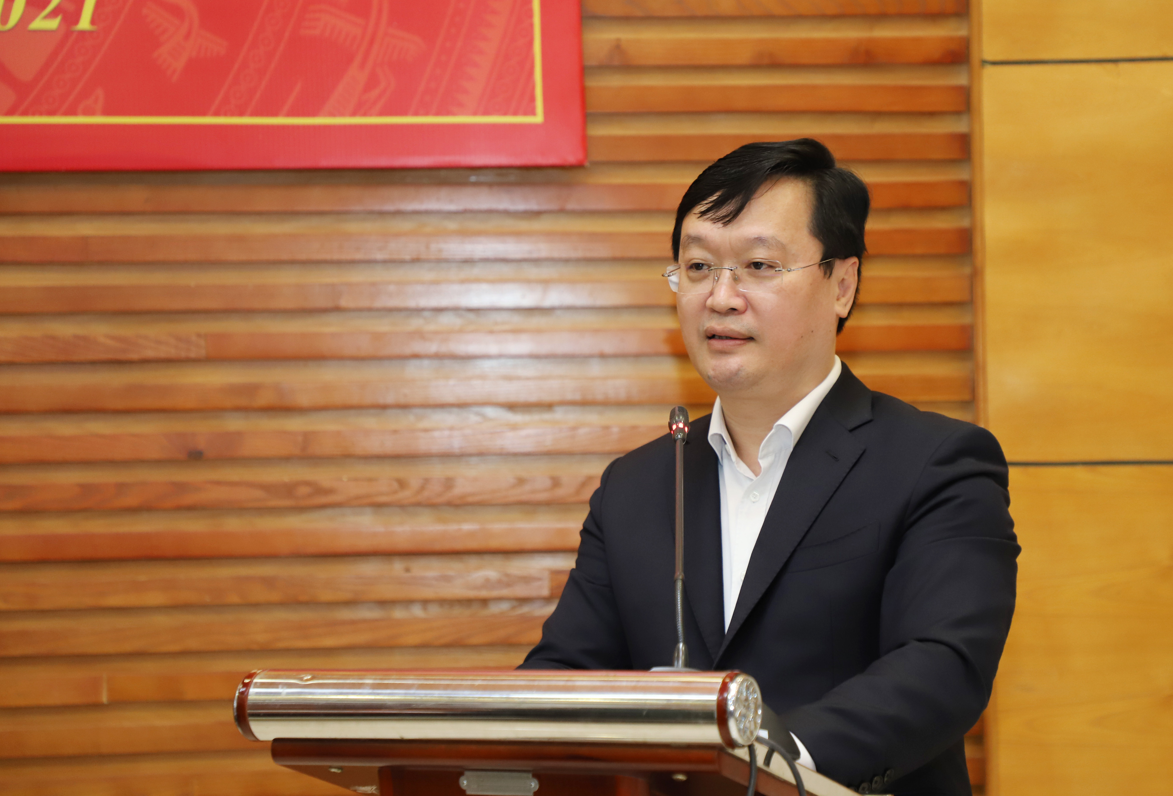 Đồng chí Nguyễn Đức Trung - Phó Bí thư Tỉnh ủy, Chủ tịch UBND tỉnh kết luận Hội nghị. Ảnh: Phạm Bằng