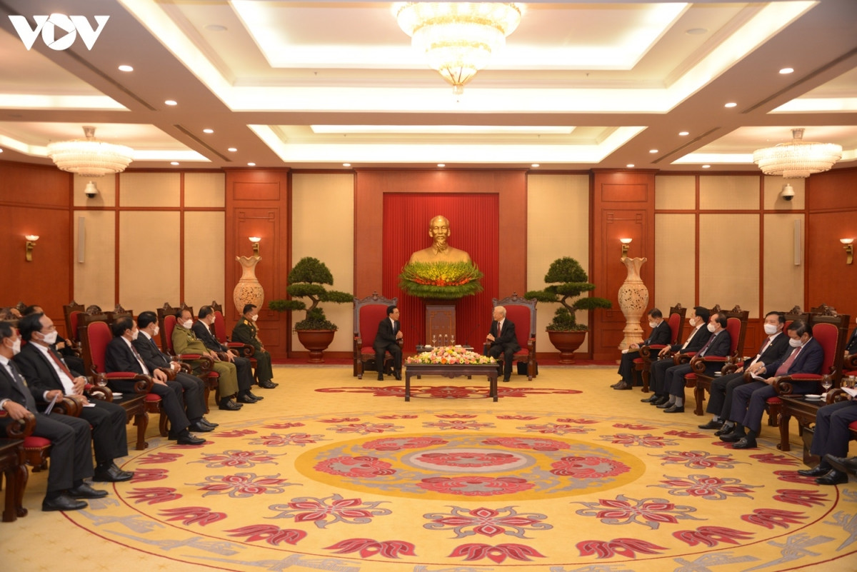 Tổng Bí thư Nguyễn Phú Trọng tiếp Thủ tướng Chính phủ Lào Phankham Viphavanh.