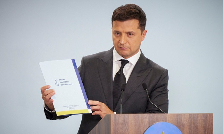 Tổng thống Ukraine Vladimir Zelenskiy. Ảnh: AP