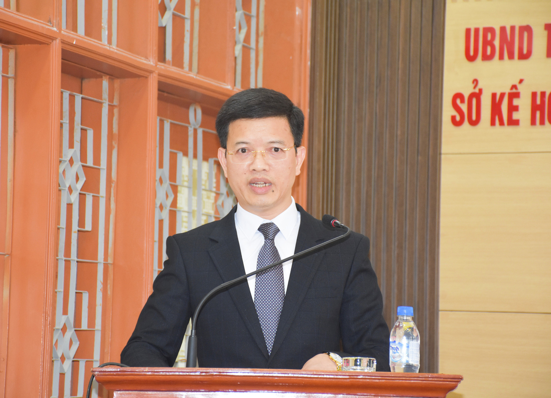 Phó Giám đốc Sở Kế hoạch và Đầu tư Nguyễn  Văn Trường phát biểu nhận nhiệm vụ. Ảnh: Thanh Lê