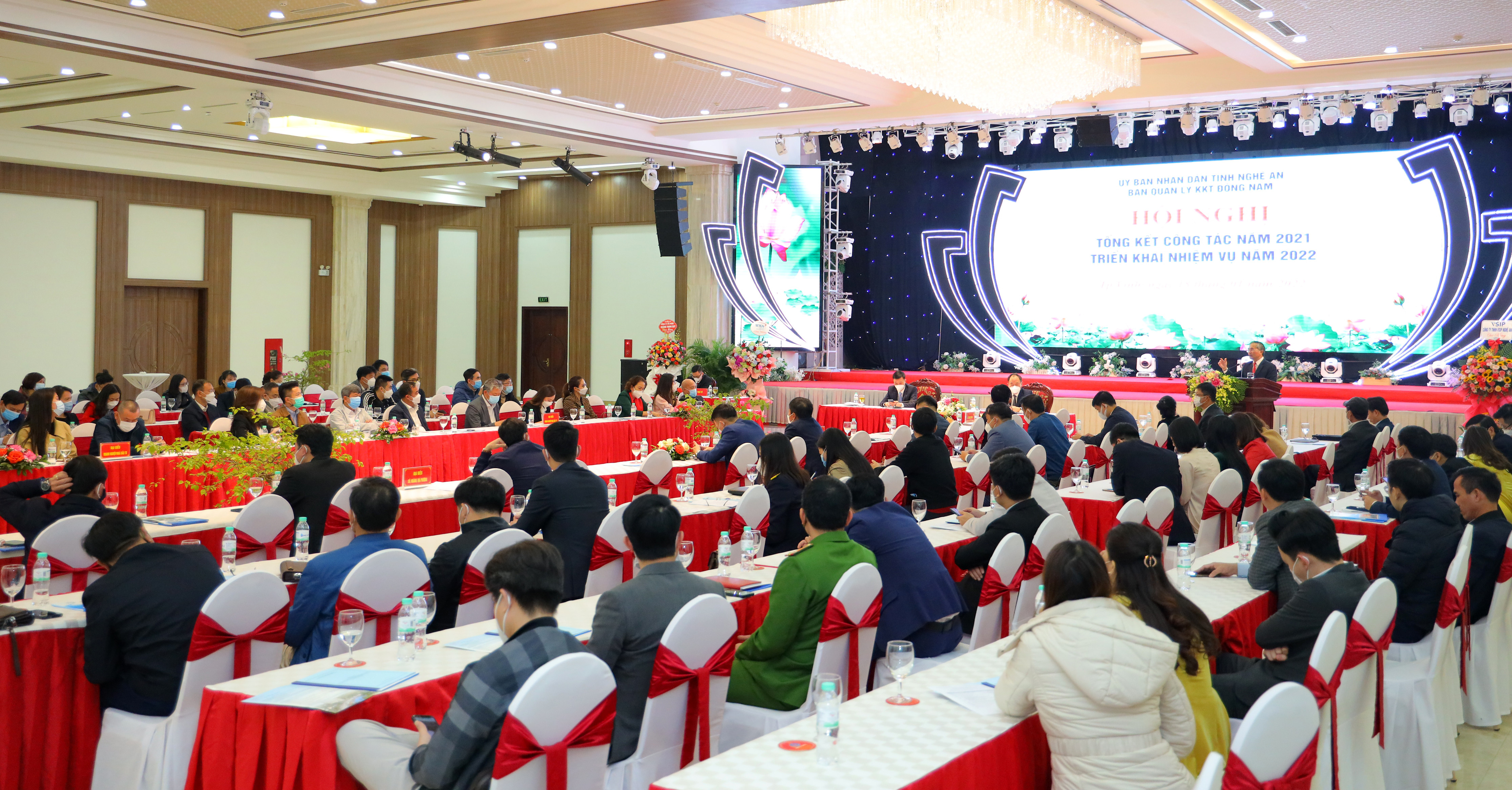 Toàn cảnh hội nghị tổng kết hoạt động của Ban Quản lý KKT Đông Nam. Ảnh Nguyên Sơn