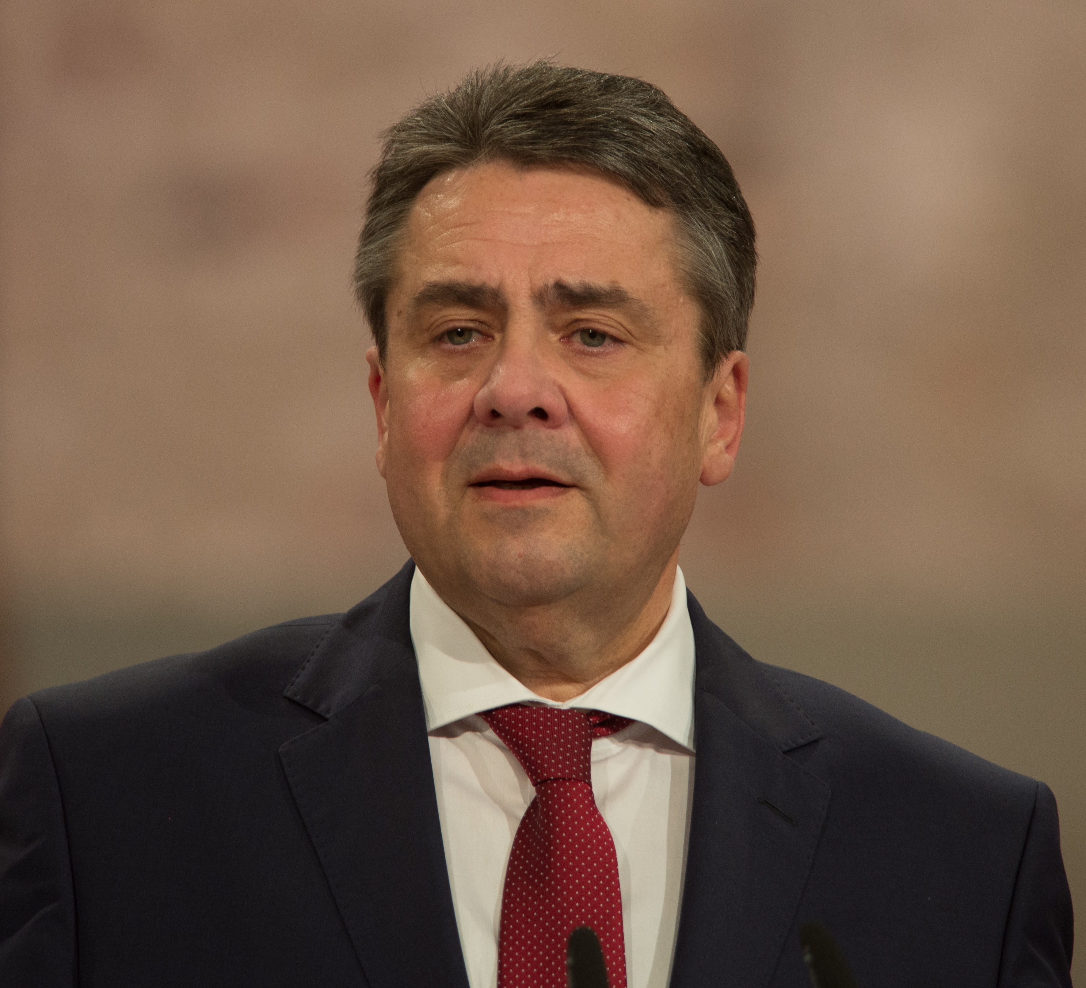 Cựu Phó Thủ tướng Đức Sigmar Gabriel. Ảnh: AP