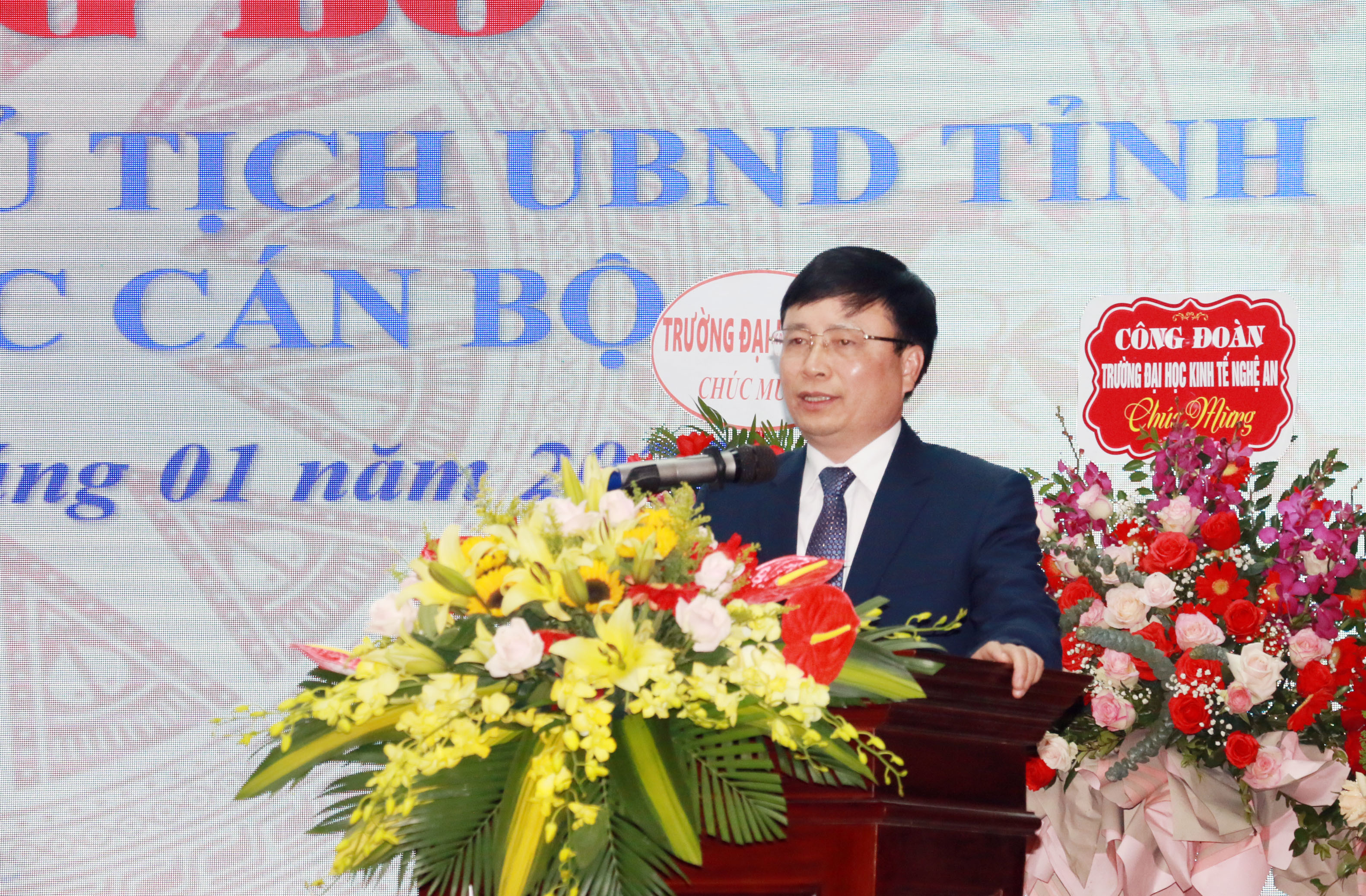 Đồng chí Bùi Đình Long phát biểu tại buổi lễ trao quyết định. Ảnh: MH