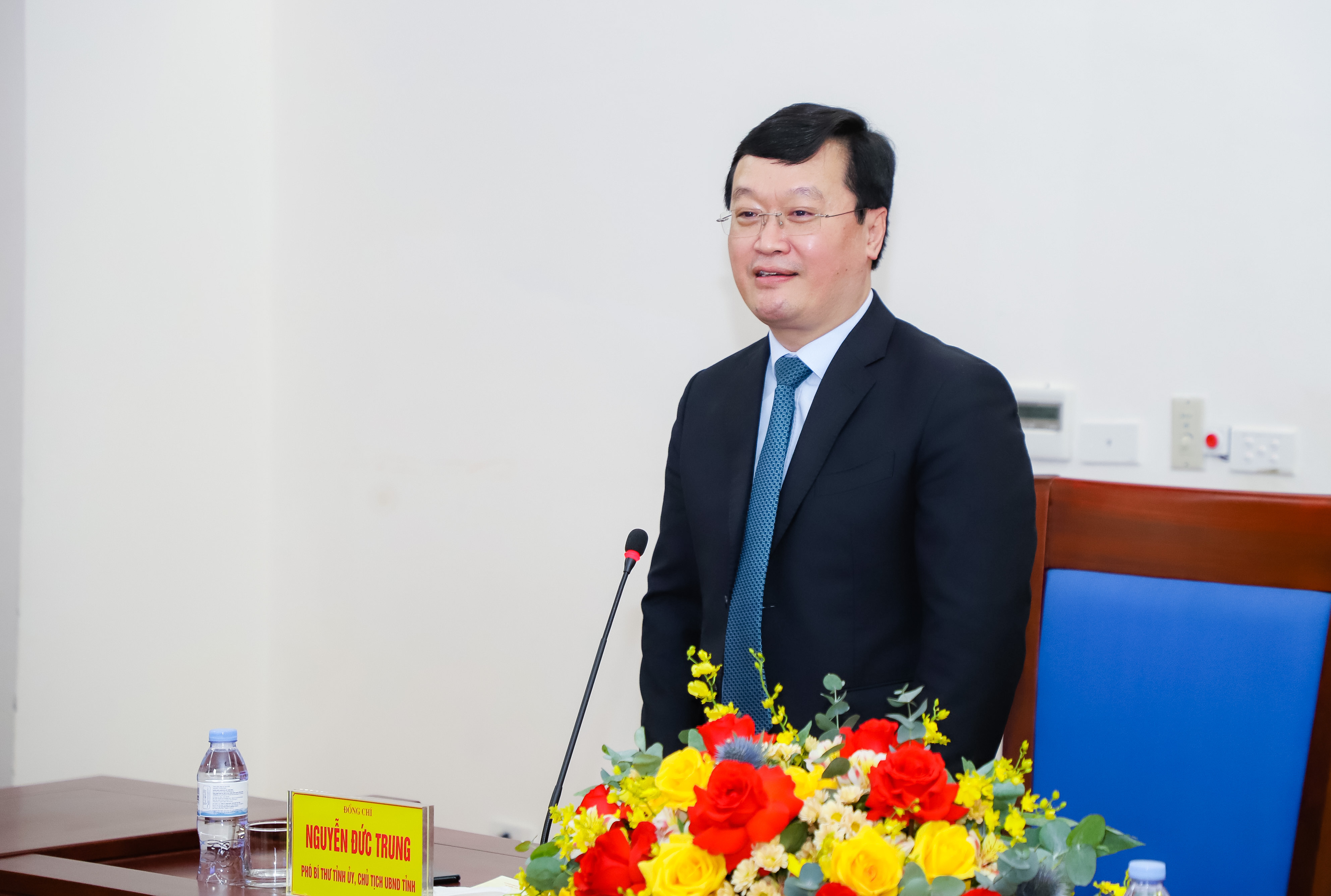 Đồng chí Nguyễn Đức Trung - Chủ tịch UBND tỉnh Nghệ An phát biểu tại buổi lễ. Ảnh: Phạm Bằng
