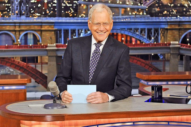David Letterman là MC nổi tiếng, nhưng thường tạo ra các tình huống gây tranh cãi vì câu hỏi kém duyên. 