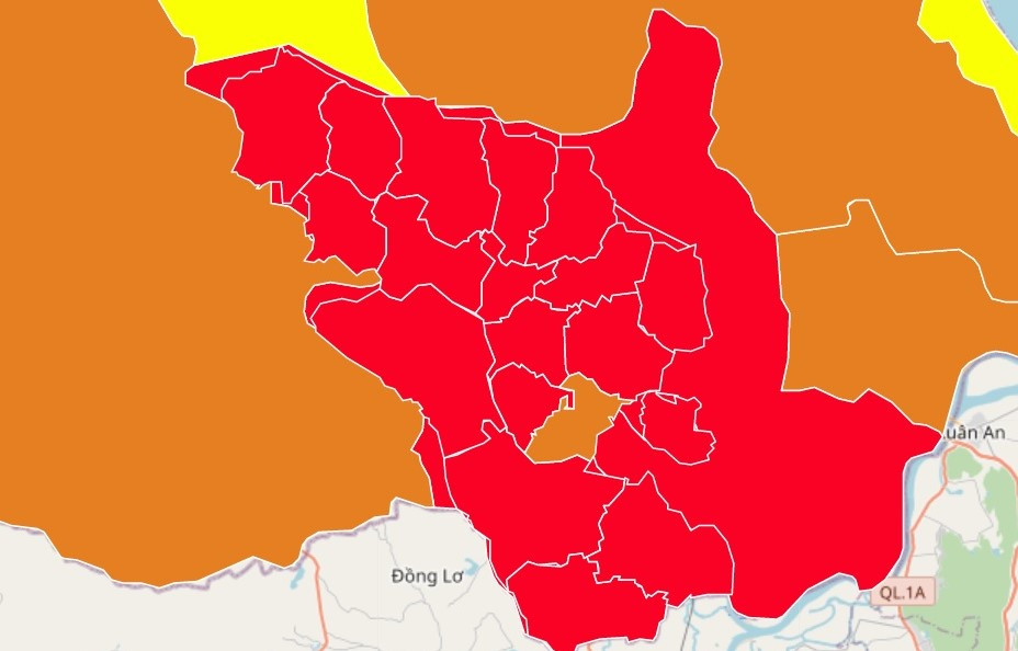 Huyện Nam Đàn chỉ còn mỗi xã Xuân Lâm vùng cam, còn lại là vùng đỏ. Ảnh: T.H