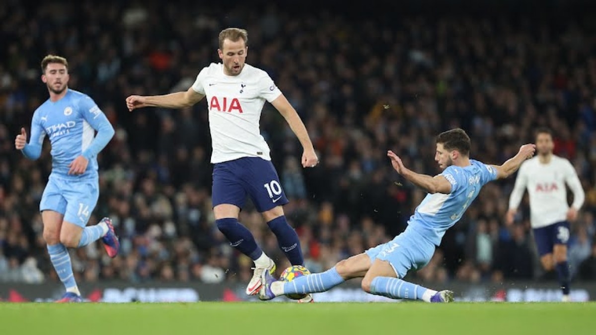 Tottenham chơi phòng ngự phản công tốt trước Man City (Ảnh: Reuters).