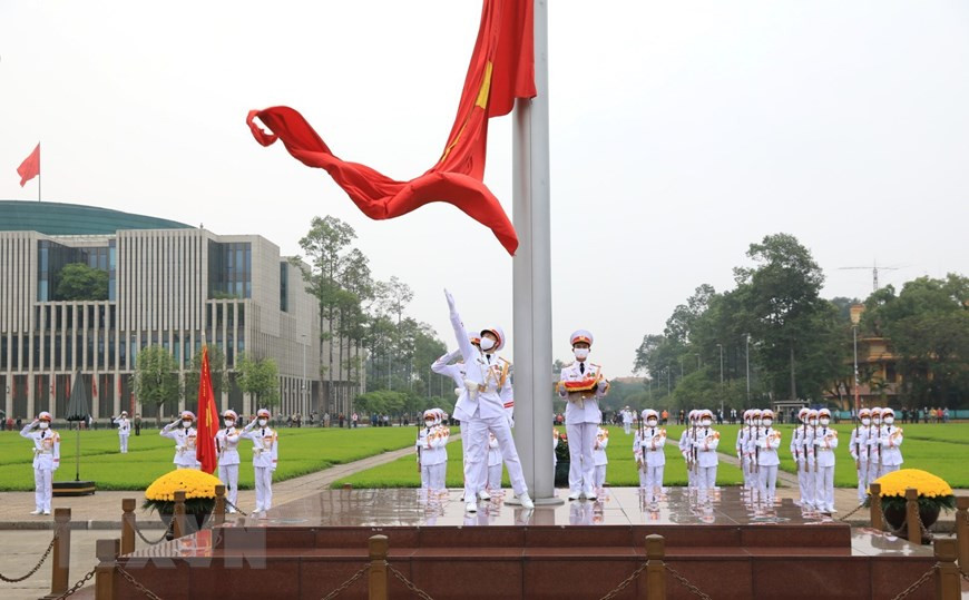 Lễ thượng cờ tại Quảng Trường Ba Đình. Ảnh minh họa Vietnamplus
