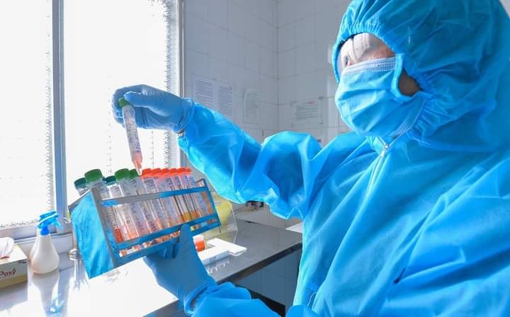 Xét nghiệm Covid-19. Ảnh: CDC Nghệ An