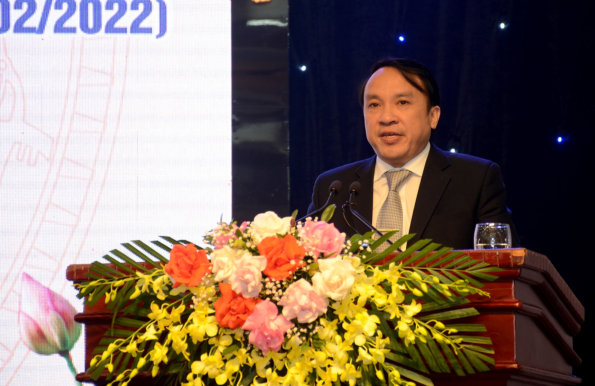 PGS.TS Dương Đình Chỉnh trình bày diễn văn kỷ niệm tại buổi tọa đàm. Ảnh: Thành Chung