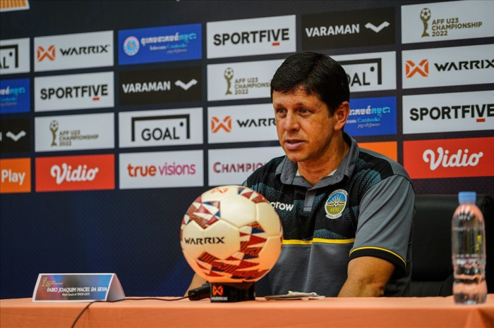 HLV da Silva bày tỏ sự nể phục đối với U23 Việt Nam