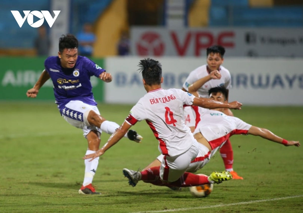Trận derby giữa Viettel FC và Hà Nội FC bị hoãn vì Covid-19. (Ảnh: Chi Chi)