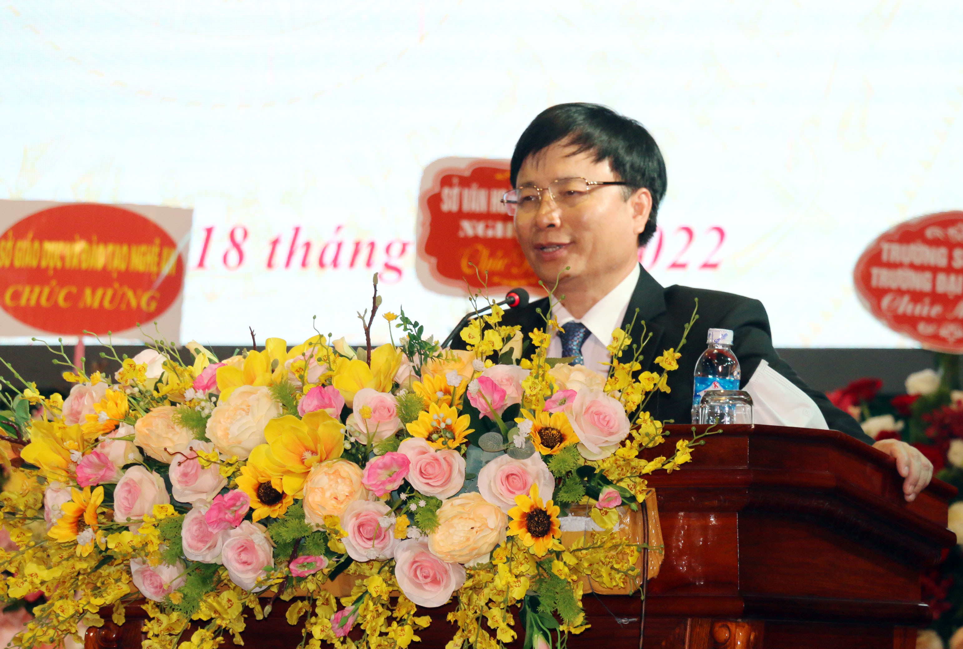 Đồng chí Bùi Đình Long phát biểu giao nhiệm vụ tại lễ công bố. Ảnh: MH