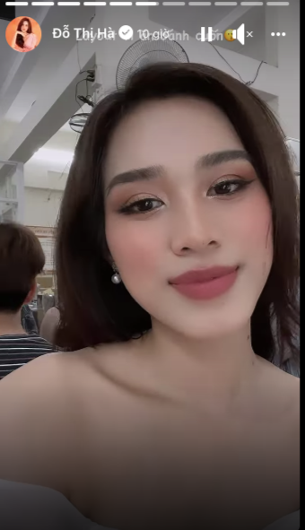 Vừa về Việt Nam, Hoa hậu Đỗ Thị Hà lên đồ đi ăn bánh cuốn gây ‘sốt’ ảnh 4