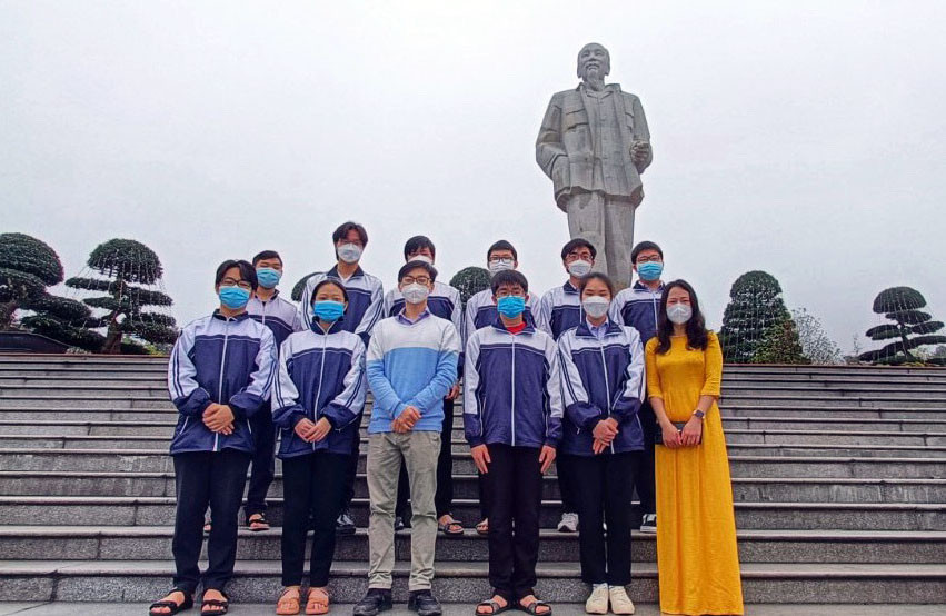Đội tuyển Hóa học - Trưởng THPT chuyên Phan Bội Châu là đội tuyển đạt thành tích cao nhất của Trường THPT chuyên Phan Bội Châu. Ảnh: MH