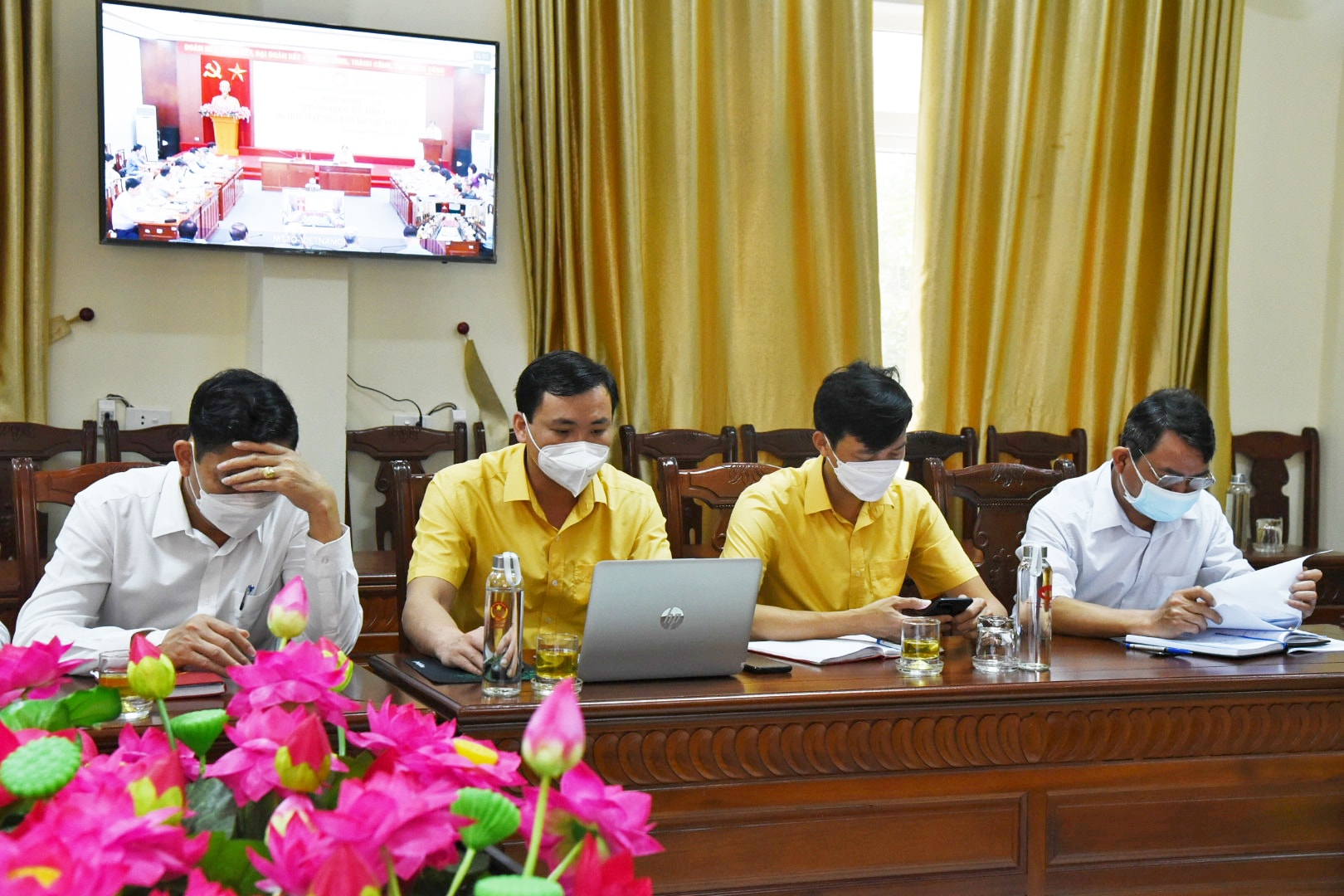 Các đại biểu tham dự tại điểm cầu Nghệ An. Ảnh: TG