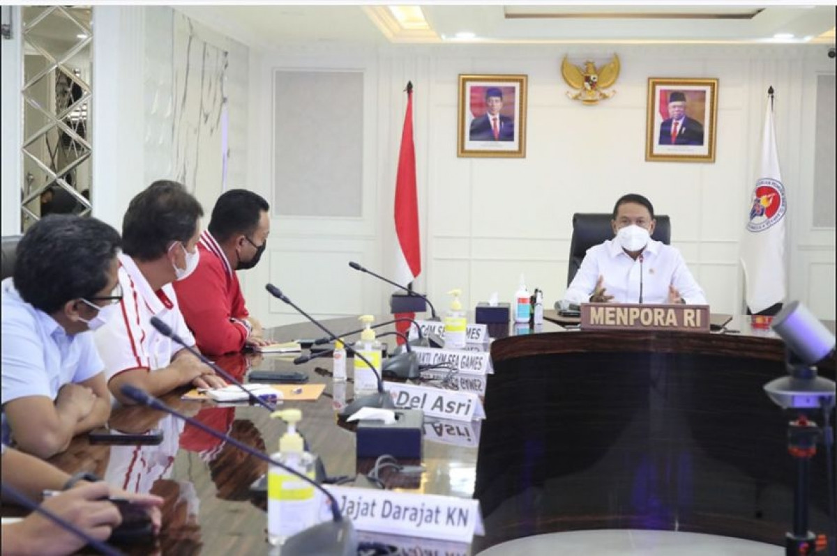Bộ trưởng Zainudin Amali yêu cầu đội Indonesia chuẩn bị kỹ lưỡng cho SEA Games 31 tại Việt Nam. Ảnh: Bộ Thể thao Thanh niên Indonesia.