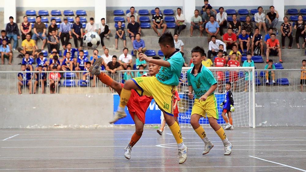 Huong toi Giai bong da TN-ND Cup Bao Nghe An lan thu 24 nam 2022: Ngay hoi bong da tre tho tro lai-hinh-anh-7