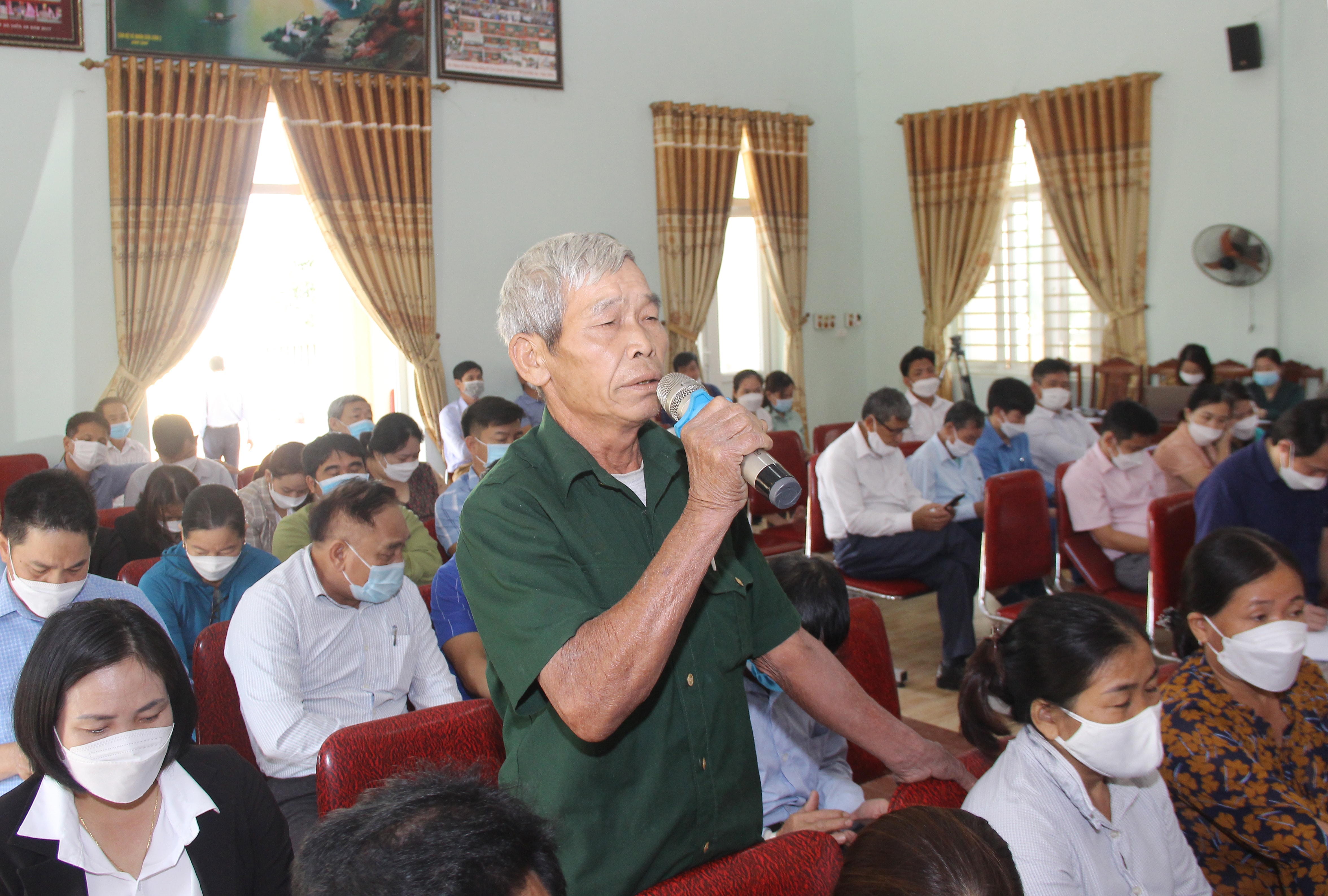 Cử tri Hồ Trung Thông (xã Diễn Trung)