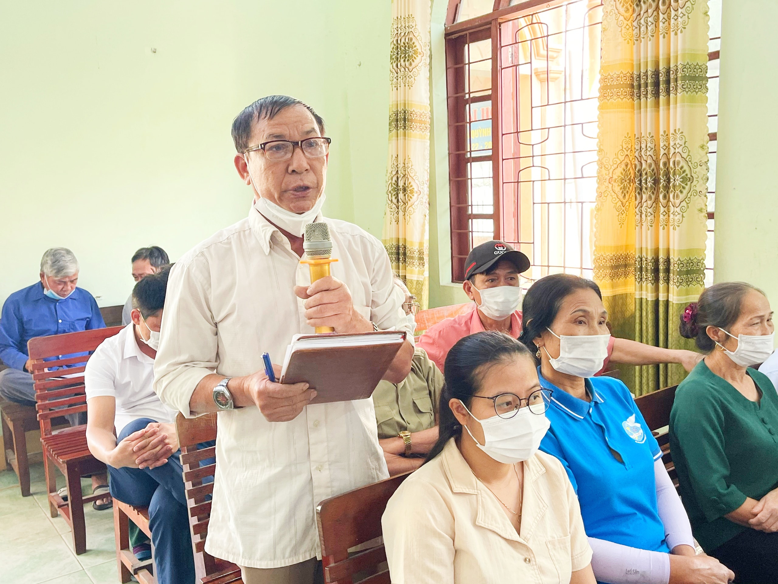 Cử tri đề xuất chính sách hỗ trợ cho ngư dân vươn khơi bám biển. Ảnh: Thanh Lê