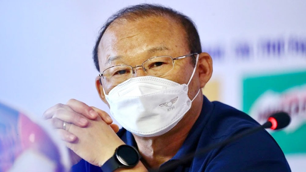 HLV Park Hang-seo cùng học trò đặt mục tiêu giành HCV môn bóng đá nam SEA Games 31. 