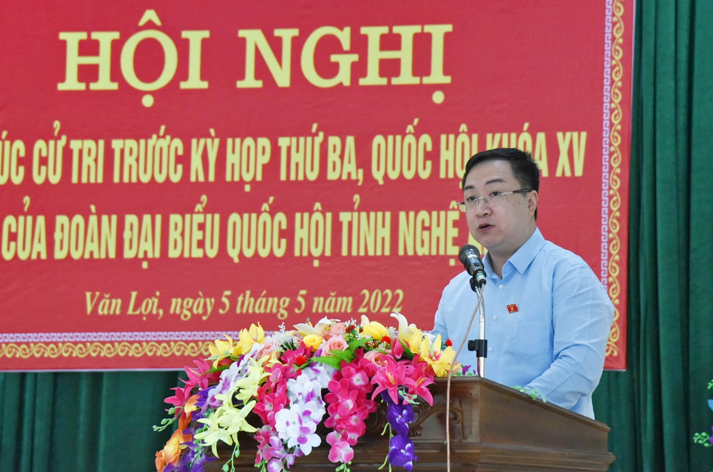 Đại biểu Đặng Xuân Phương - Phó Chủ nhiệm Ủy ban Văn hóa, Giáo dục của Quốc hội trình bày dự kiến nội dung và chương trình kỳ họp sắp tới của Quốc hội. Ảnh: TG