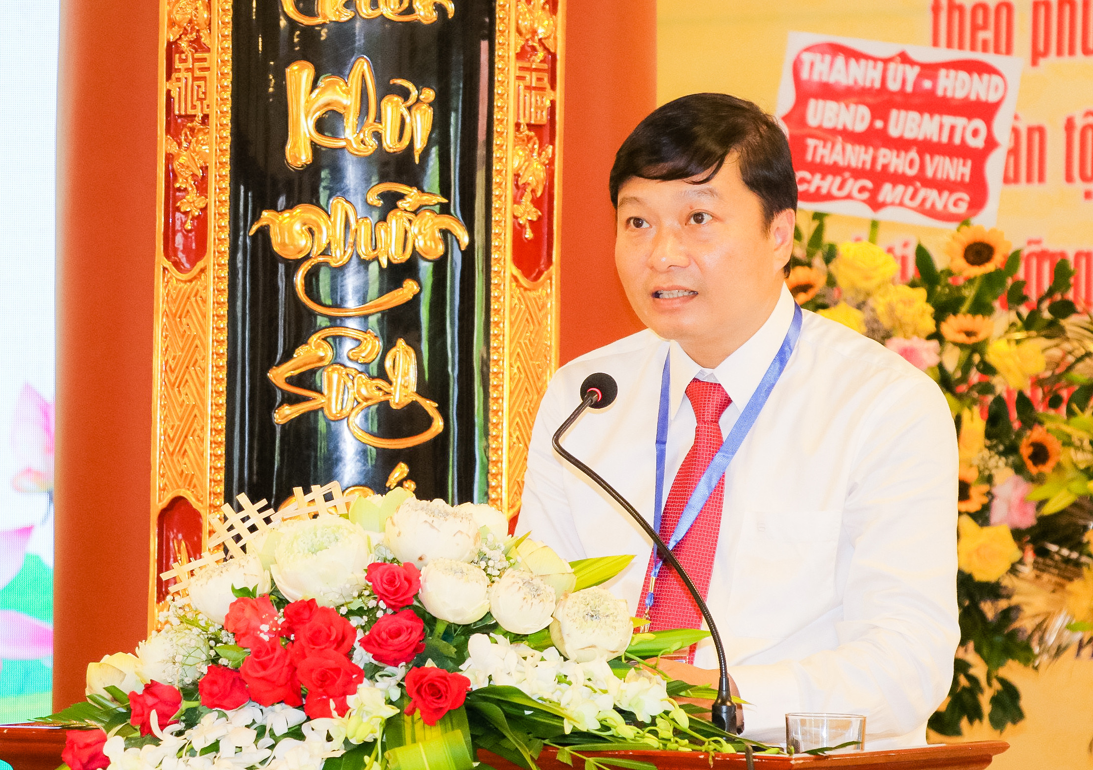 Đồng chí Lê Hồng Vinh - Phó Chủ tịch Thường trực UBND tỉnh phát biểu tại Đại hội. Ảnh: Phạm Bằng