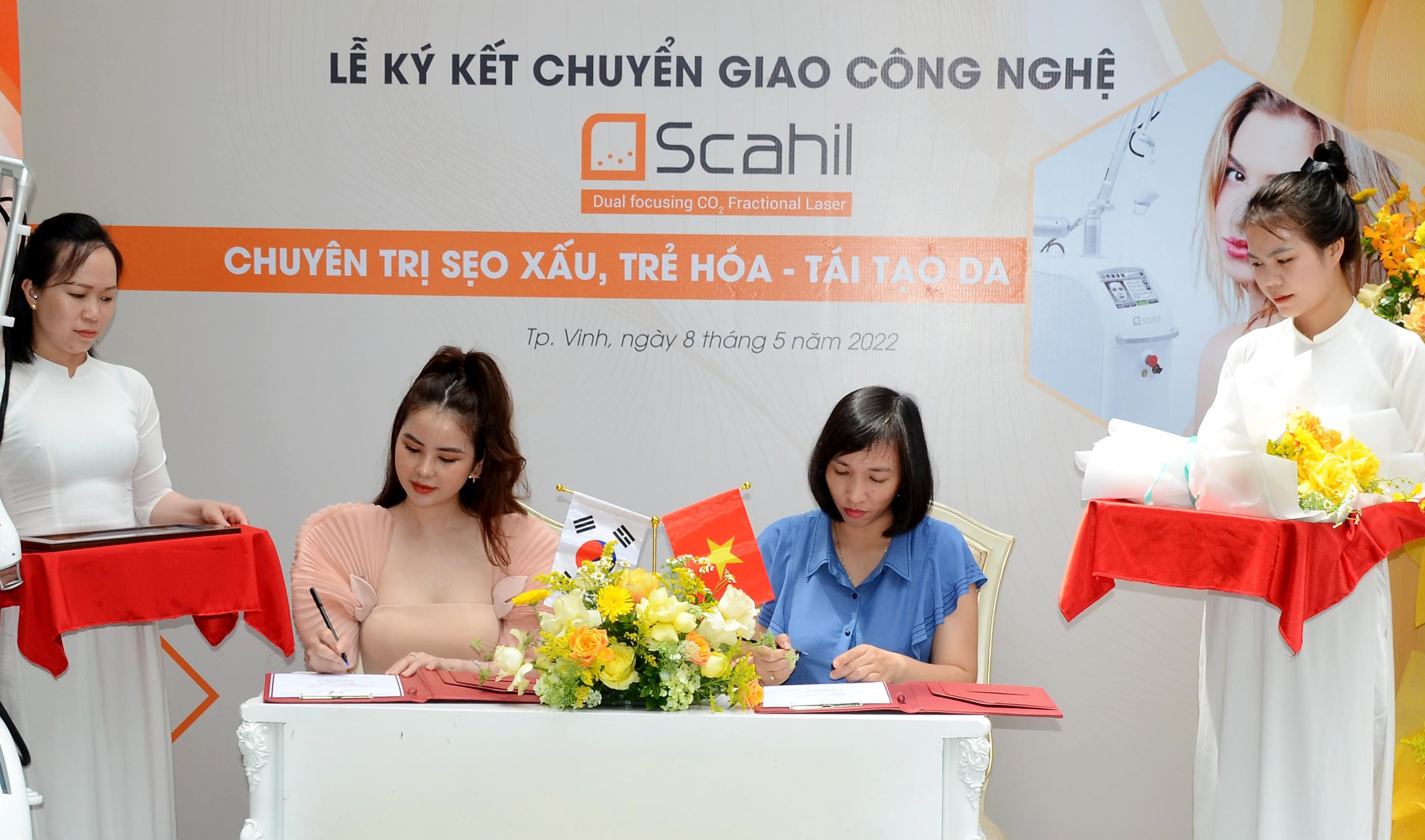 Ký kết nhận chuyển giao công nghệ . Ảnh Thành Chung