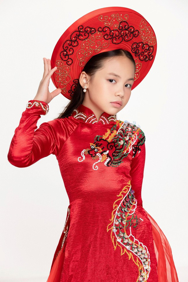 Mẫu Việt 9 tuổi đăng quang Hoa hậu Nhí Liên hiệp quốc ảnh 1