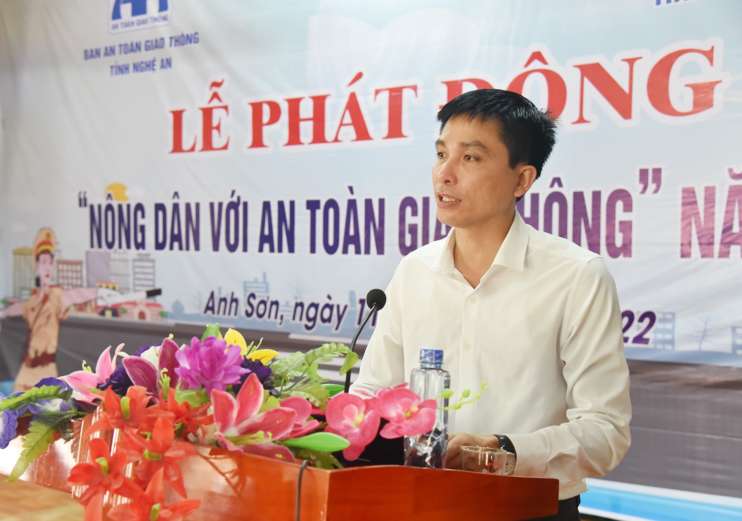 Phát biểu hưởng ứng, kêu gọi toàn dân  tham gia bảo đảm trật tự ATGT