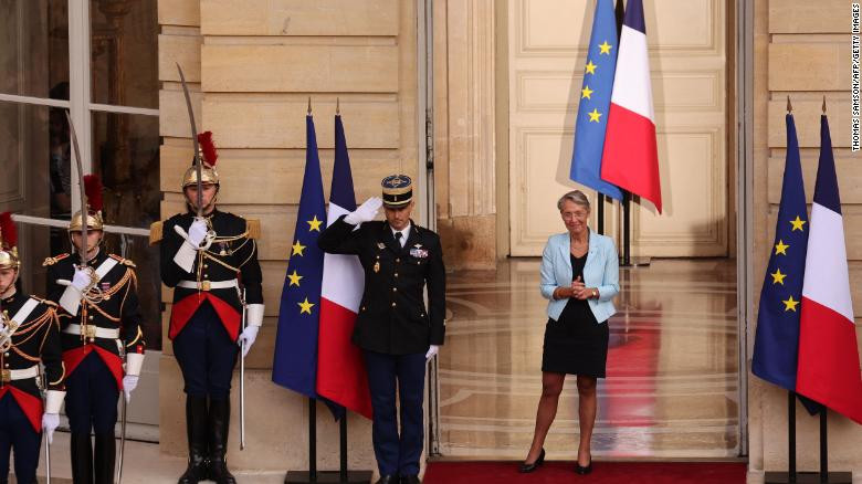 Bà Borne là người phụ nữ thứ hai trong lịch sử Pháp được bổ nhiệm vào vị trí này. Ảnh: AFP