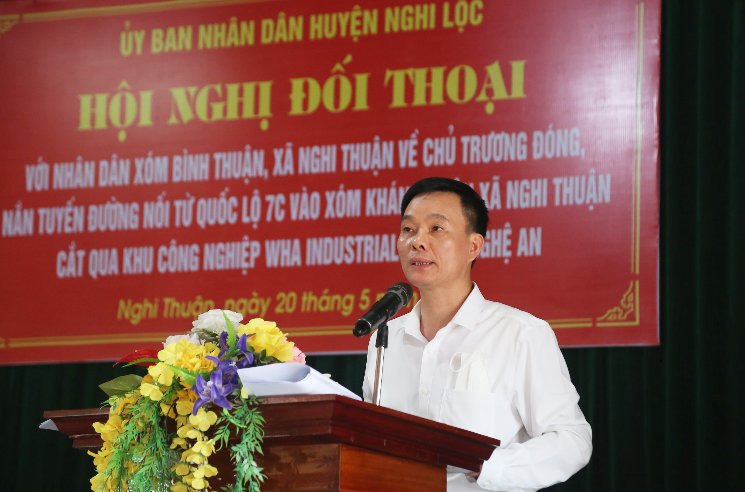 Ông Nguyễn Văn Hải - Phó trưởng Ban Quản lý KKT Đông Nam phát biểu tại hội nghị. Ảnh: PV