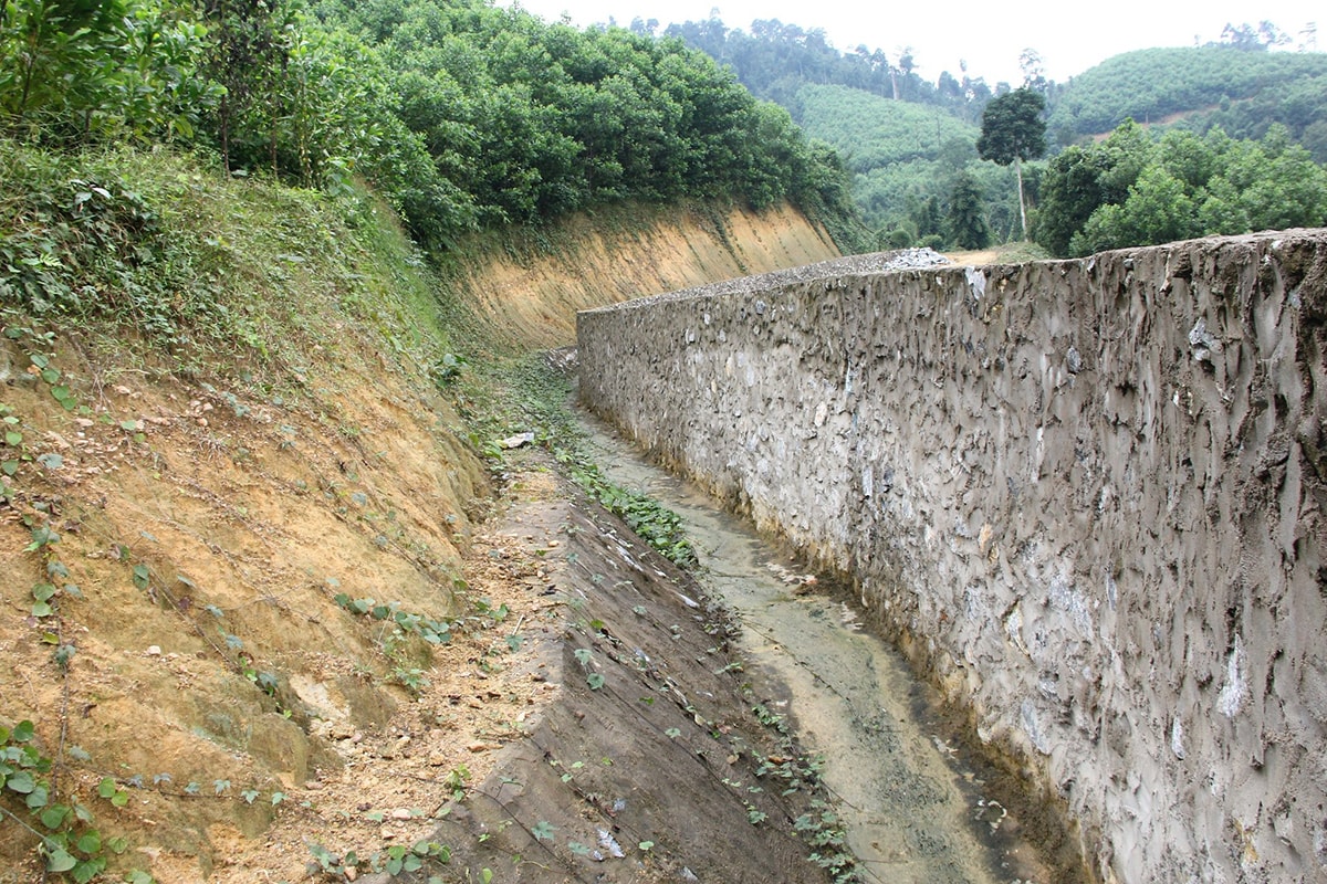 Hào ngăn voi ở xã Phúc Sơn (Anh Sơn).
