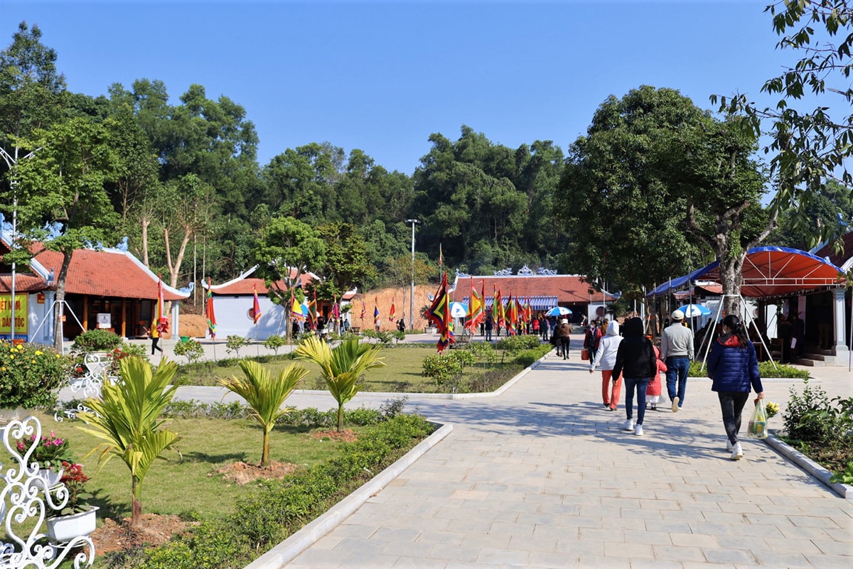 Đền Quả Sơn, xã Bồi Sơn (Đô Lương) vừa được tôn tạo chủ yếu từ nguồn xã hội hóa.