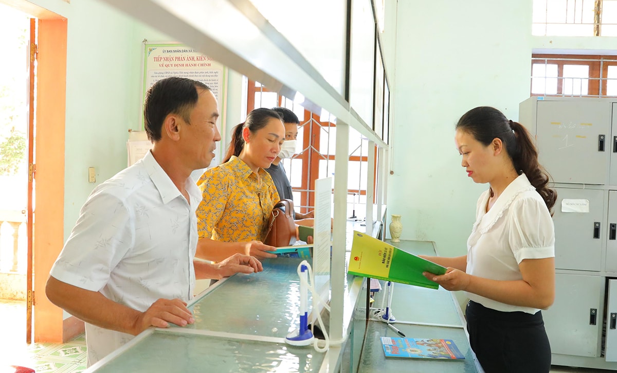 Trung tâm Một cửa xã Nghĩa Tiến (thị xã Thái Hòa). Ảnh: Nguyên Sơn